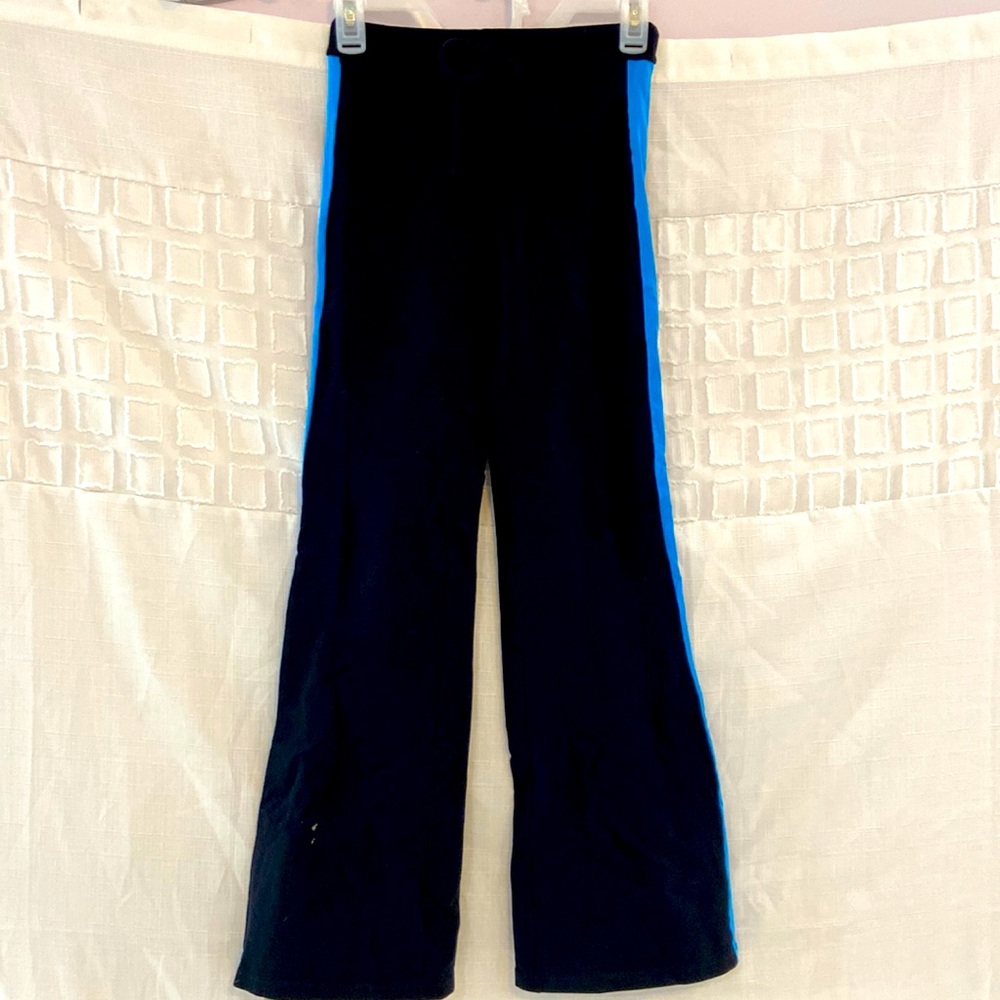 Blue fish wide flare leggings with blue side